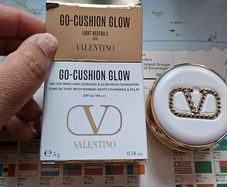 Valentino Go Cushion Glow Cushion Foundation in LN2 Travel Size in 5g