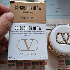 Valentino Go Cushion Glow Cushion Foundation in LN2 Travel Size in 5g