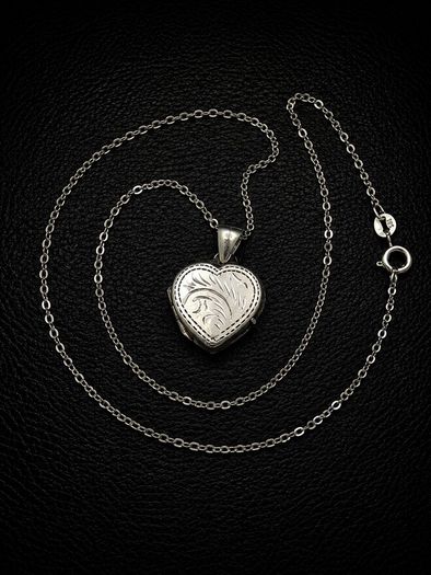 Vintage 925 Sterling Silver Locket Necklace
