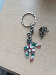 90s Italian world cup Keyring and tie pin