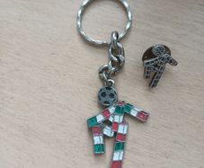 90s Italian world cup Keyring and tie pin
