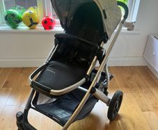 UPPAbaby Vista V2 Pram Bundle