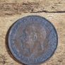 Great Britain UK 1928 One Penny George V Coin - free standard postage Image 2