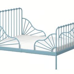 Child's extendable bed - Ikea Minnen