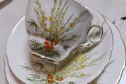Royal Stafford "Broom " trio