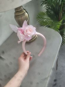 Brand new dusky pink feathered crown headpiece headband fascinator