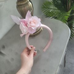 Brand new dusky pink feathered crown headpiece headband fascinator