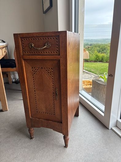 Vintage cabinet/locker/washstand