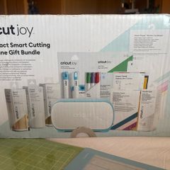 Cricut Joy Gift Bundle