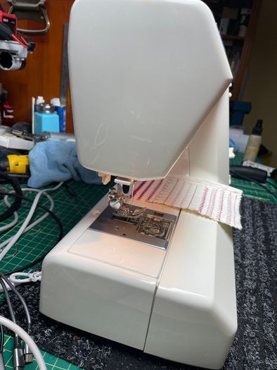 ELNA 3005 Sewing Machine - Just Serviced - Swiss made ! - Heavy Duty 70W machine - Excellent condition
