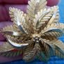 Vintage Modernist Mid Century Gold Tone Abstract Star Brooch Image 4