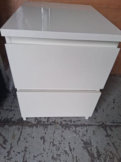 Double bed ( mattress and split divan base ) plus beside locker