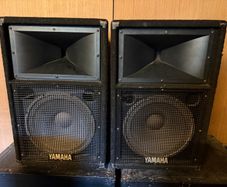 Yamaha S112IV PA Speaker Pair
