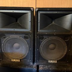 Yamaha S112IV PA Speaker Pair
