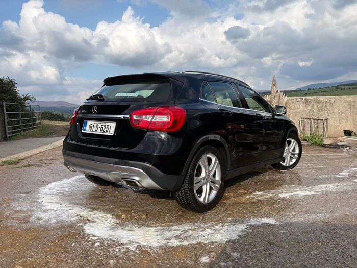 Mercedes-Benz GLA 2016