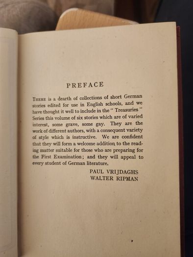 Dents Treasury Of German Literary. Short Stories By Modern  German Authors. Selected & Edited By Dr P. Vrijdaghs And Walter Ripman. Beautiful 1945 Hardback Edition In Good Condition.