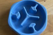 Pet bowl