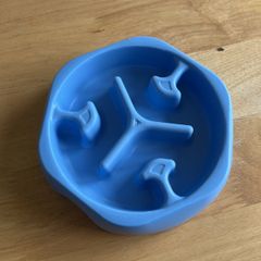 Pet bowl