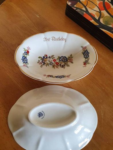 Royal Tara "Galway" 21st Birthday Dish.
