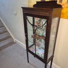 glass cabinet