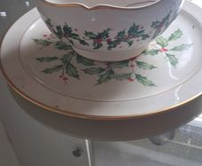ceramic Christmas decorative bowl with Lenox stamp
