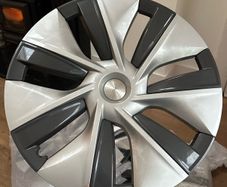 Tesla Model Y Gemini Wheel Covers x 4