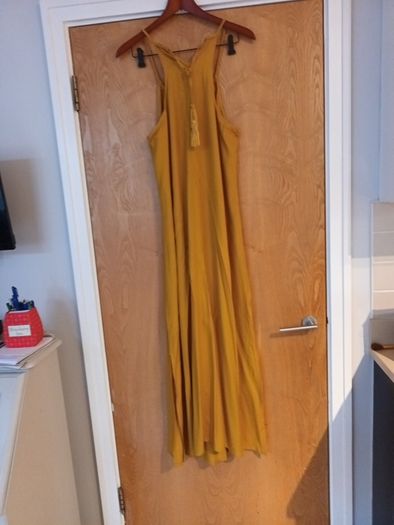 Primark Mustard  Sleevless  Dress. S. L 16. B.N.W.T.