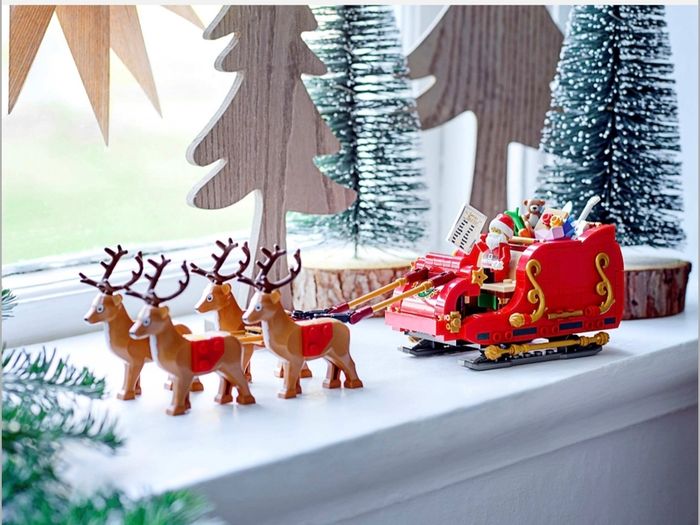 Retired Christmas Lego 40499 Santa's Sleigh