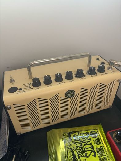 Yamaha THR5 guitar amp