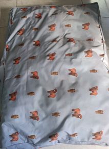 Dog bed