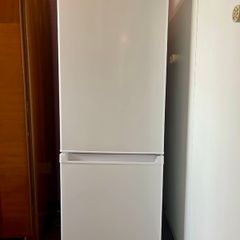Fridge Freezer Freestanding LOGIK L50BW23 60/40