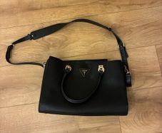 Free clothes and bag