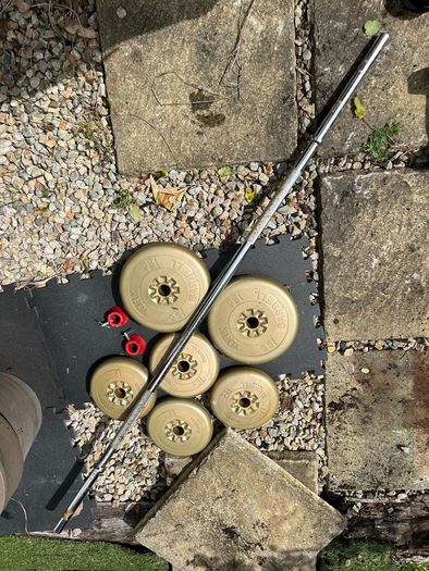 york weights set + 5ft bar