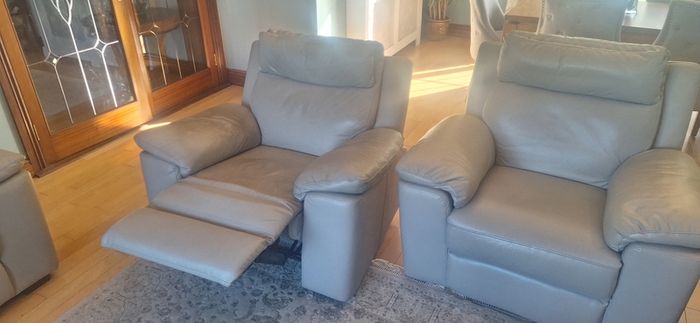 leather couch cream