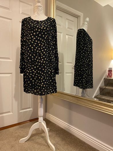 Dresses navy and lemon flower. Both new one with tags