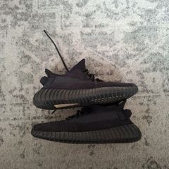 Adidas Yeezy Boost