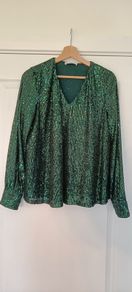 Dunnes Gallery blouse