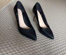 woman shoe