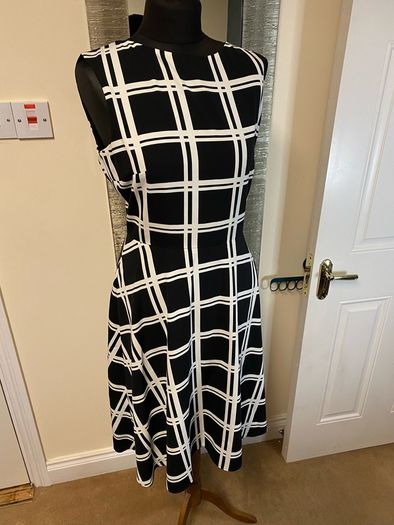 Dress Size 14
