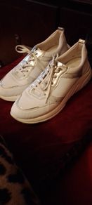 Ladies footwear