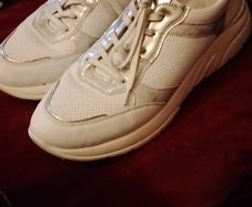 Ladies footwear