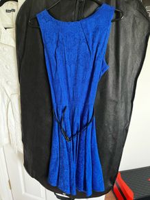 Size 10 blue sleeveless round neck dress.
