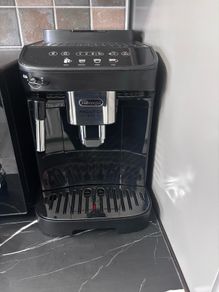 Delonghi Magnifica Evo bean to cup coffee machine
