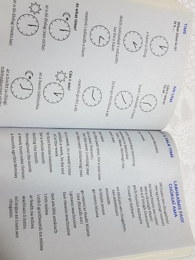 Collins Irish Dictionary / Back to School