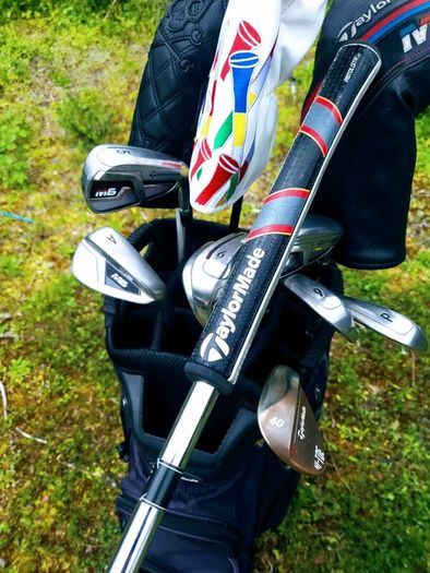 Ser of Taylormade Golf Clubs