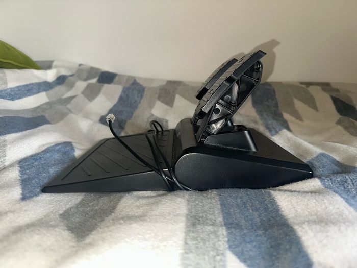HORI Racing Wheel Apex for PS5, PS4 and PC - Very Good Con.