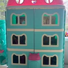 Gabby's Dollhouse toy