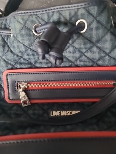 Love moschino bucket bag