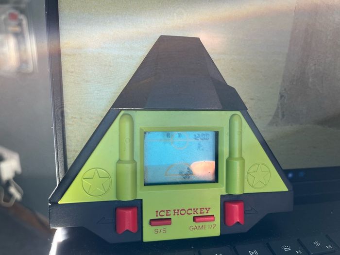 LCD Vinatge Ice Hockey Game working
