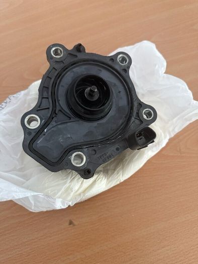 Original Toyota Corolla engine water pump
